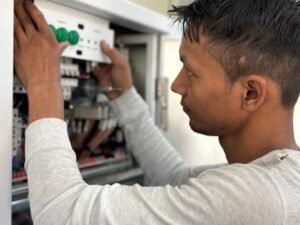 Elektrikernotdienst: Was ein Noteinsatz wirklich kostet